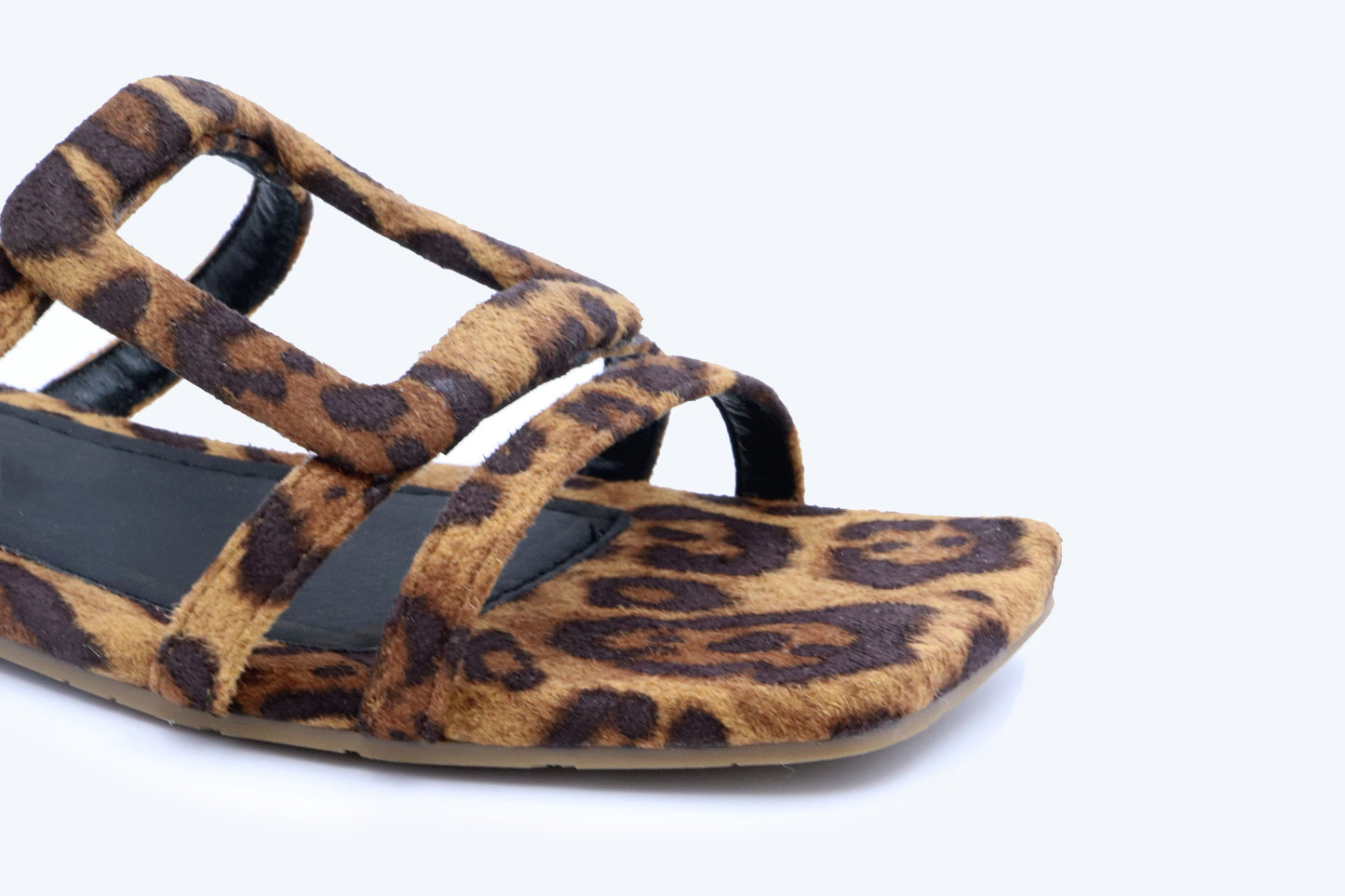 Gold Leopard Loop Flat