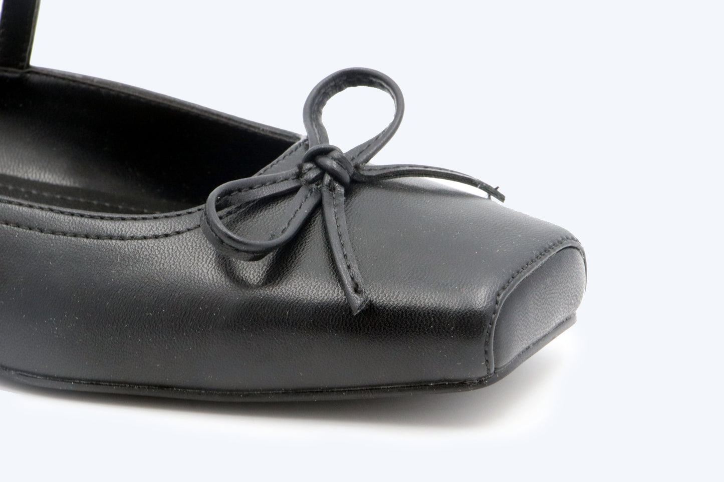 Black Chic Ballet Flat