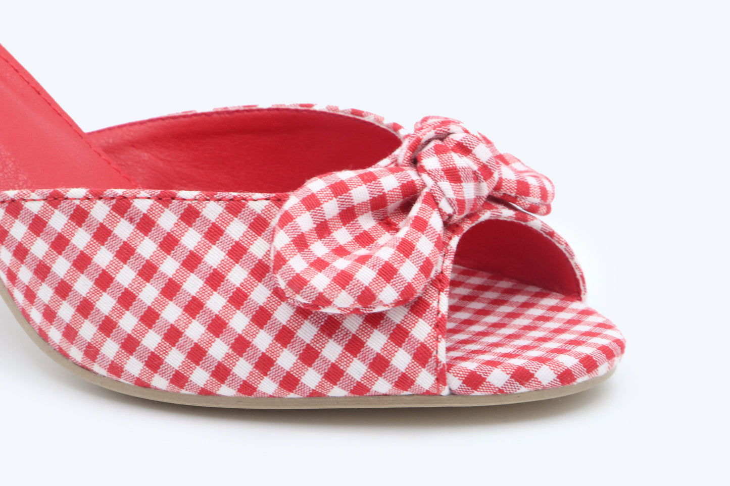 Red square Twist Sandal