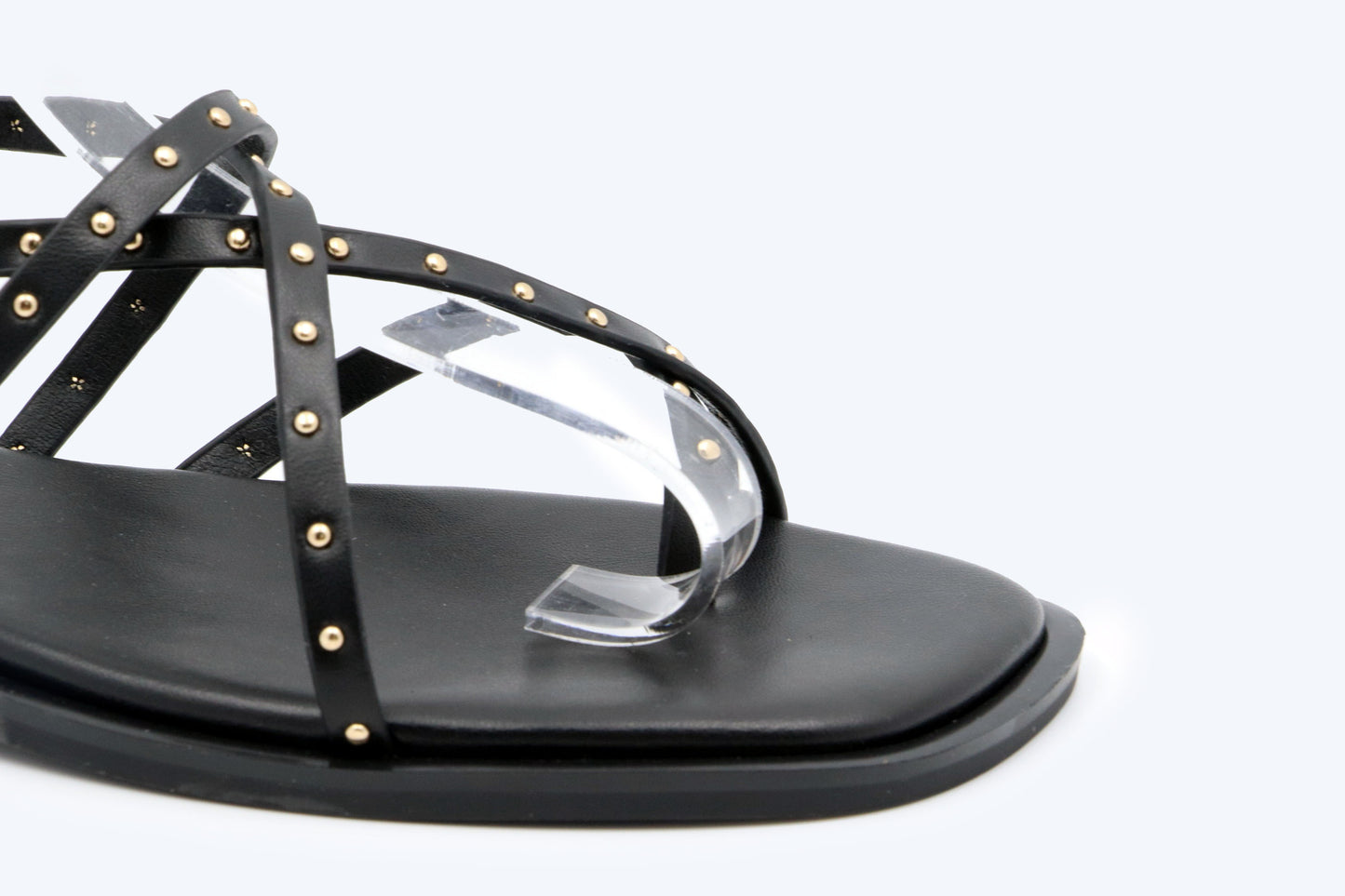 Black Raya Cross Flat