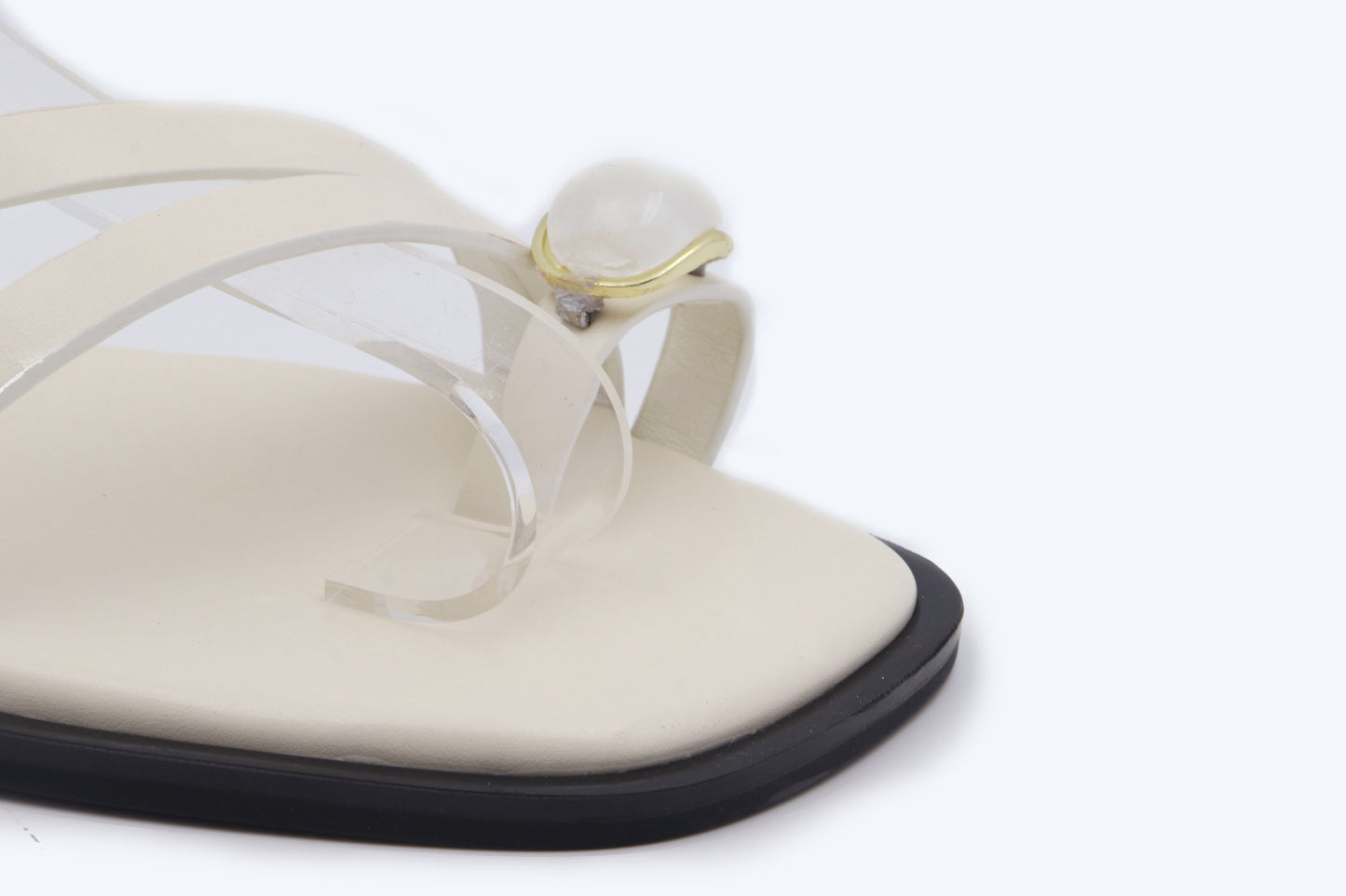 Cream Crimson Step Flat