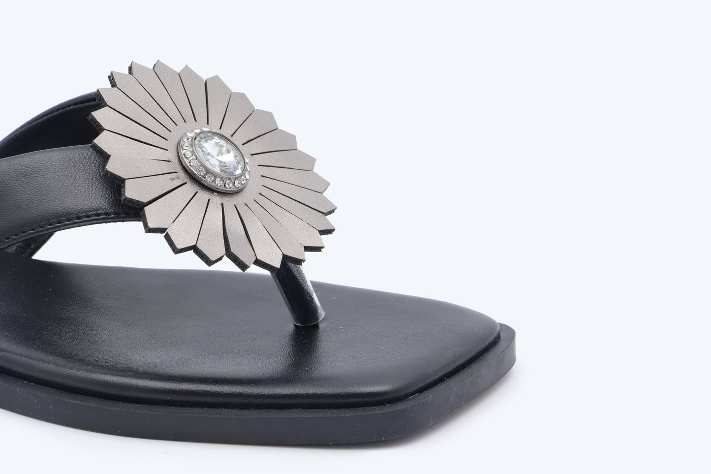 Black SunFlower Flat