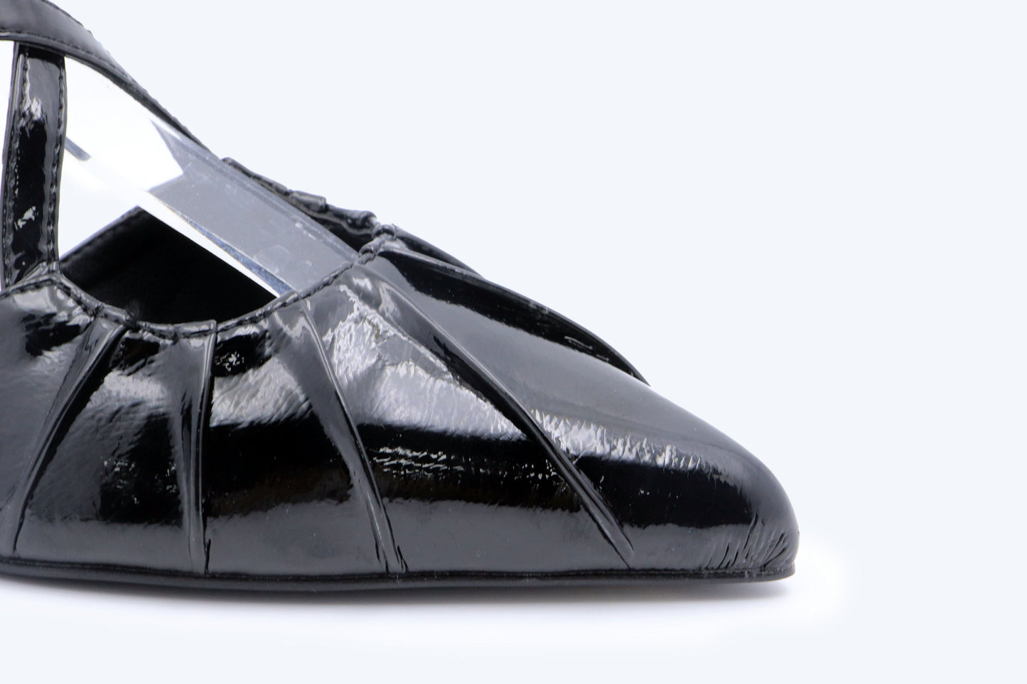 Black Chic Crisscross Heel