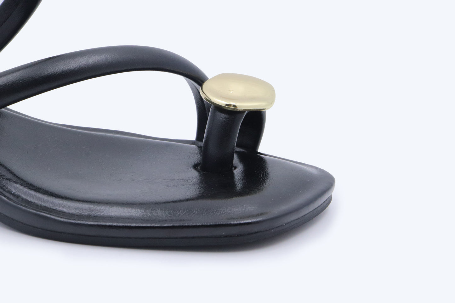 Black Loop Charm Sandal