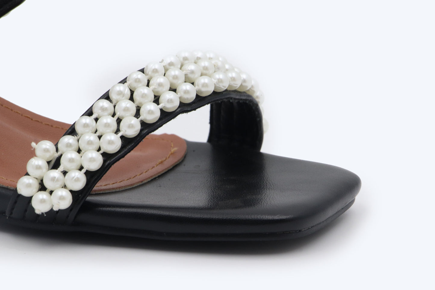 Black Elegant Strand Sandal