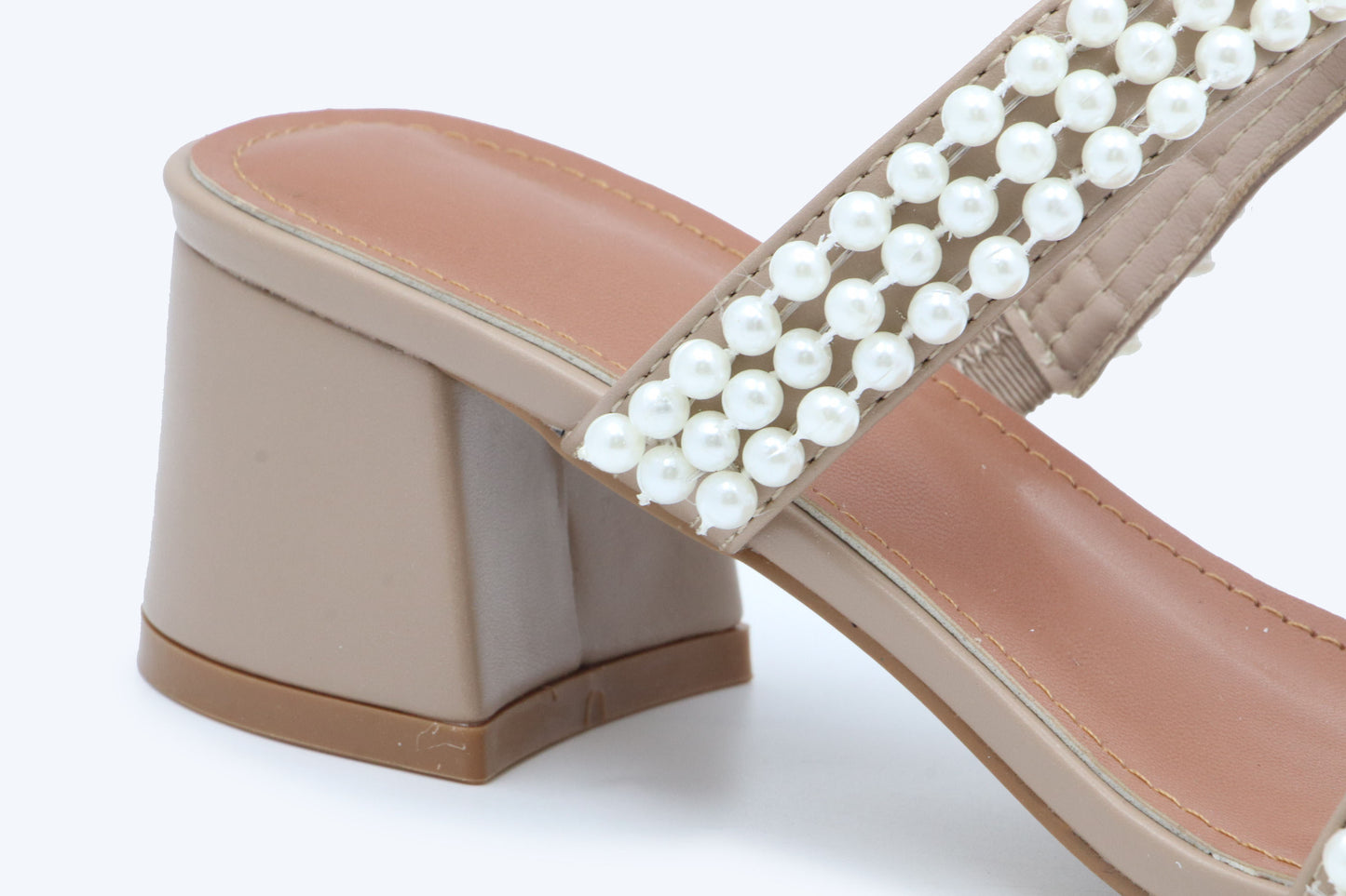 Nude Elegant Strand Sandal