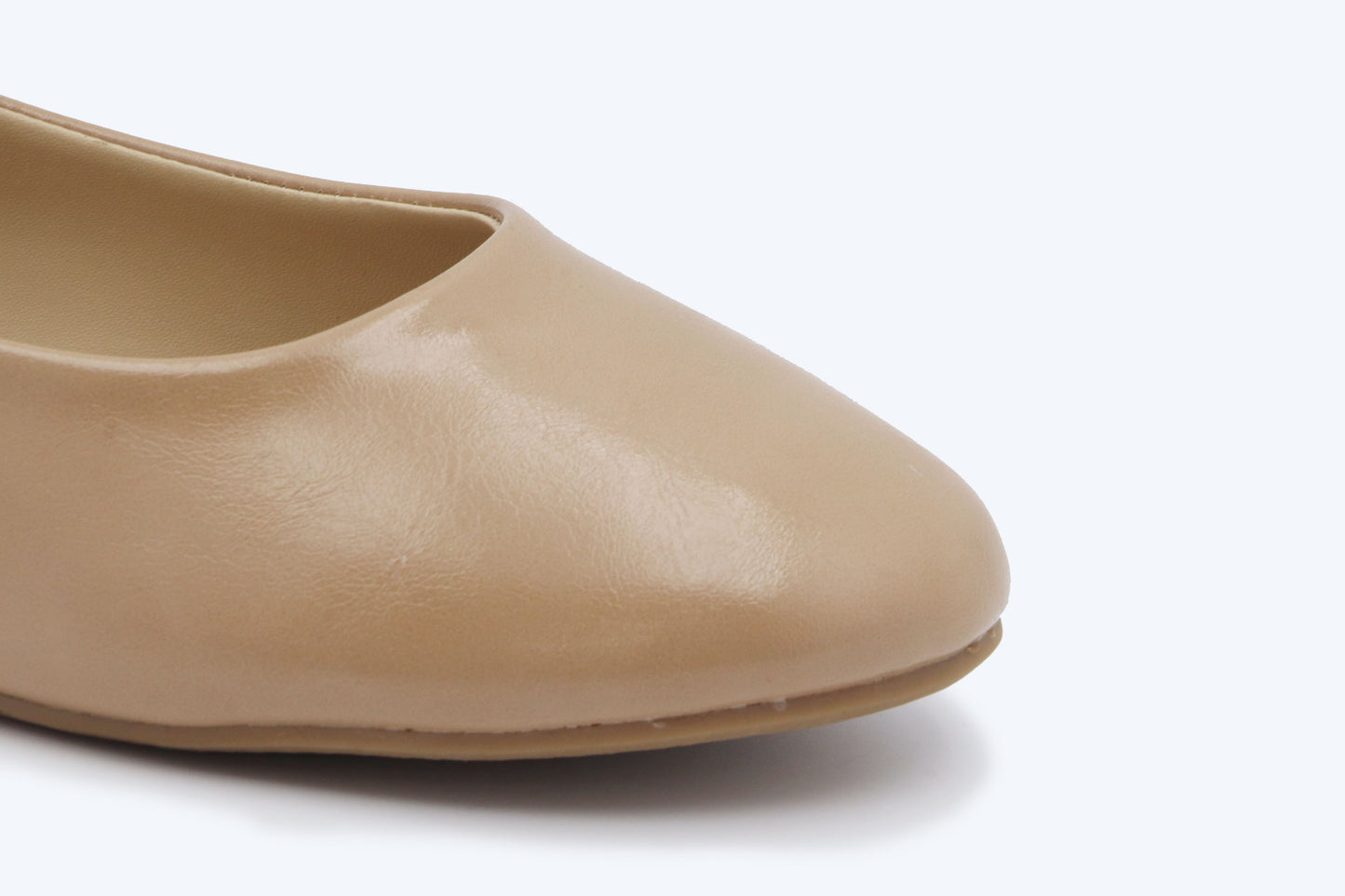 Nude Ivy Clash Flat