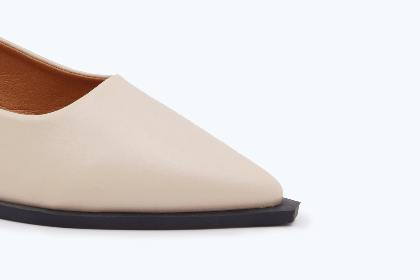 Nude Noiréa Muse Flat