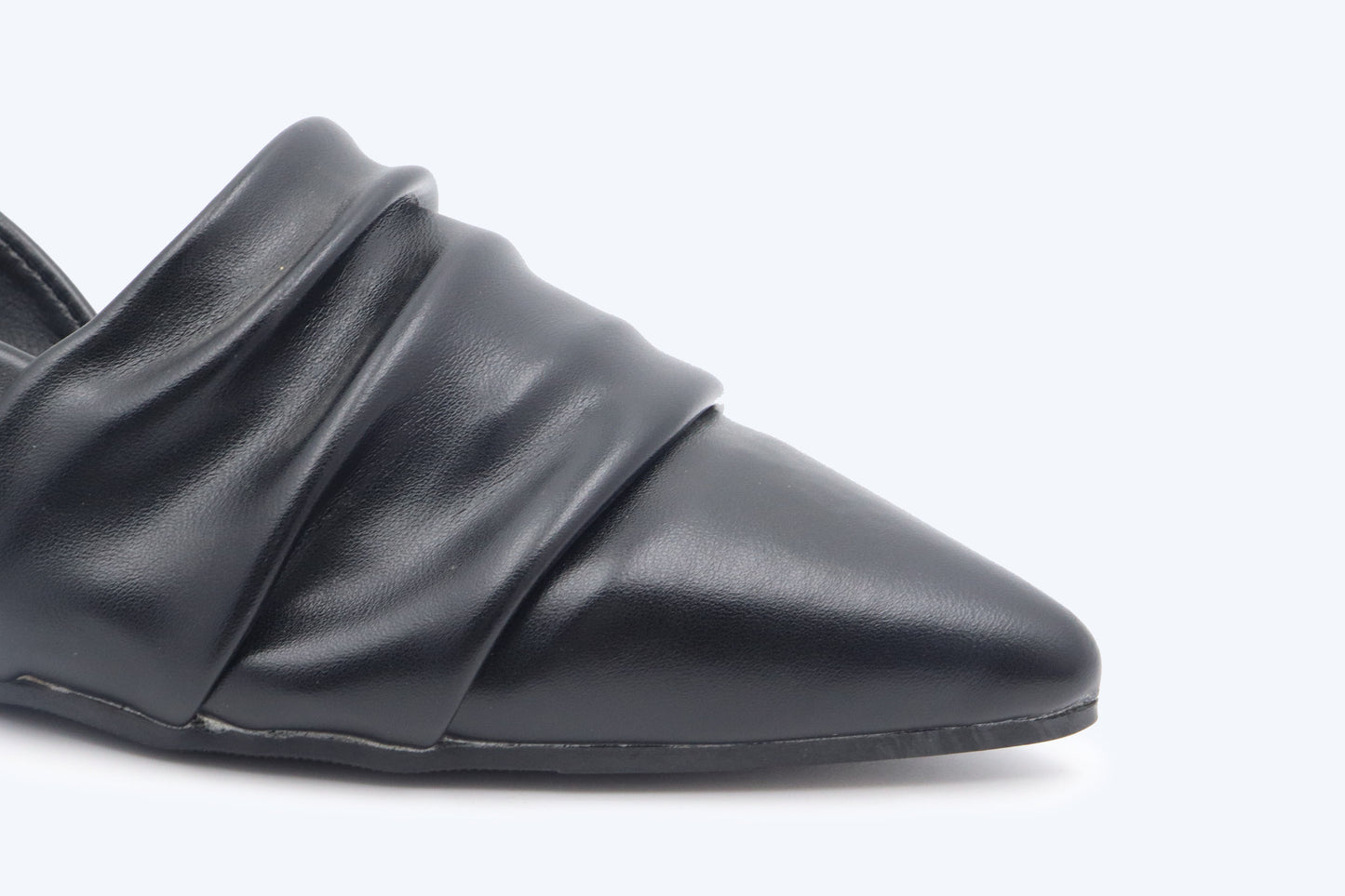 Black Siena Flow Flat