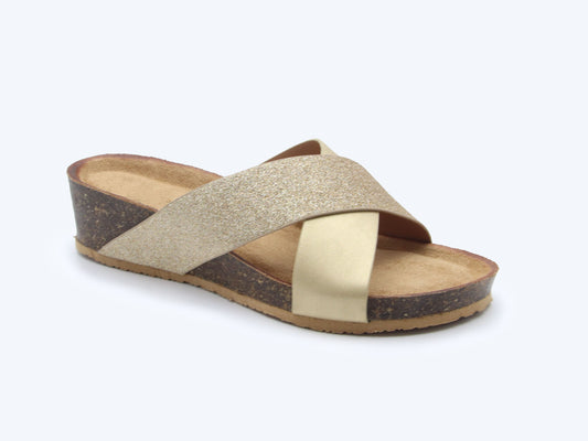 Nude Glimmer Cross Flat