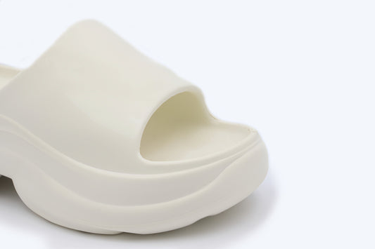 White Bubble Cloggie