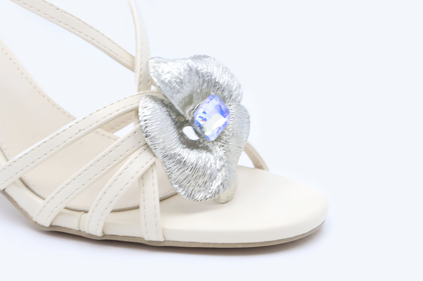 Cream Flower Gleam Heels