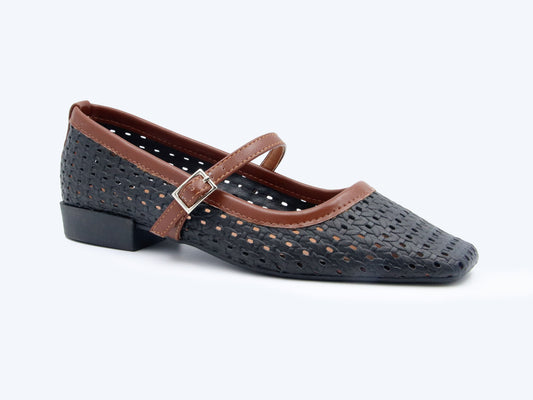 Black Lace Lite Flat
