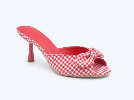 Red square Twist Sandal