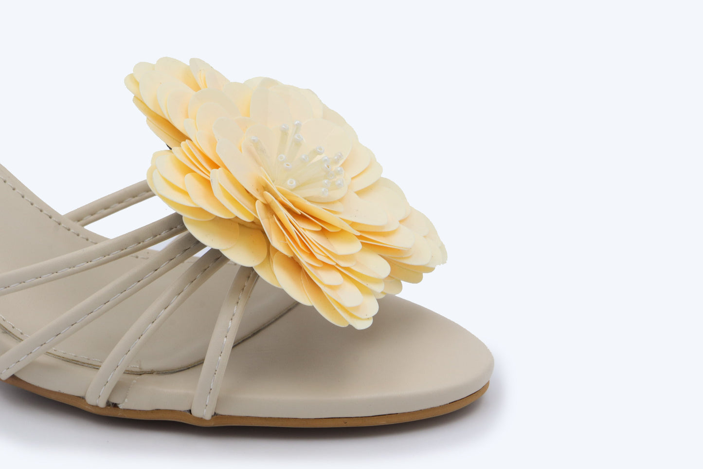 Nude Pedic flora Sandal