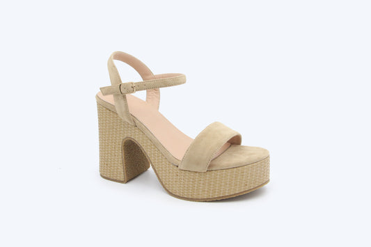 Nude Grace Loop Heel