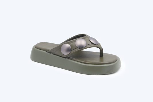 Green Daisy Charm Flat