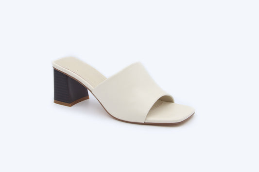 Cream Velvet Noir Sandal