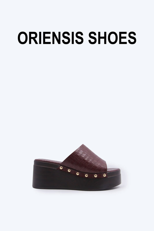 WineRed Rivet Wedge Sandal