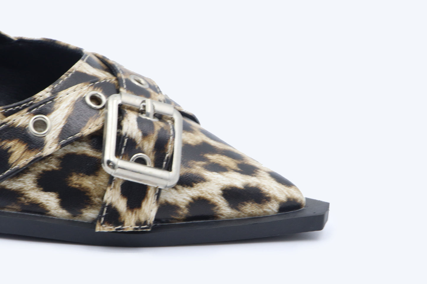 Leopard Rebel Buckle Flat